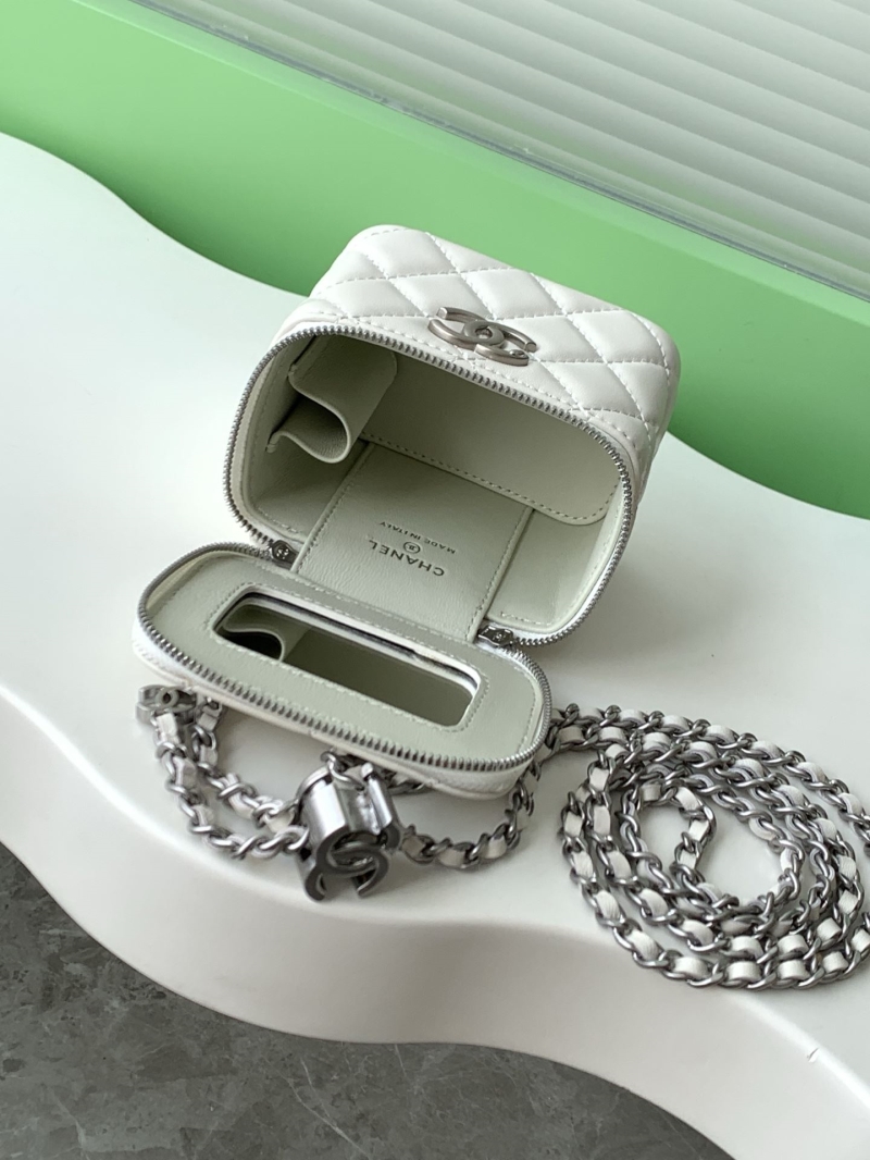 Ch**el cosmetic bags